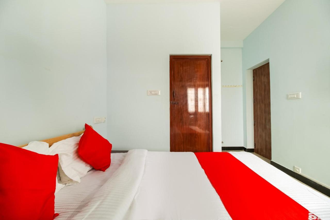 Oyo 71549 Shri Sai Apartments Mettuppalaiyam  Luaran gambar