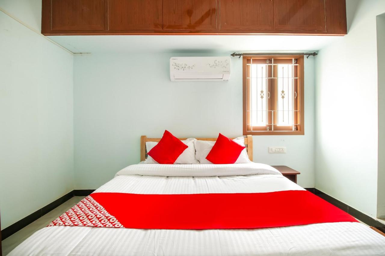Oyo 71549 Shri Sai Apartments Mettuppalaiyam  Luaran gambar