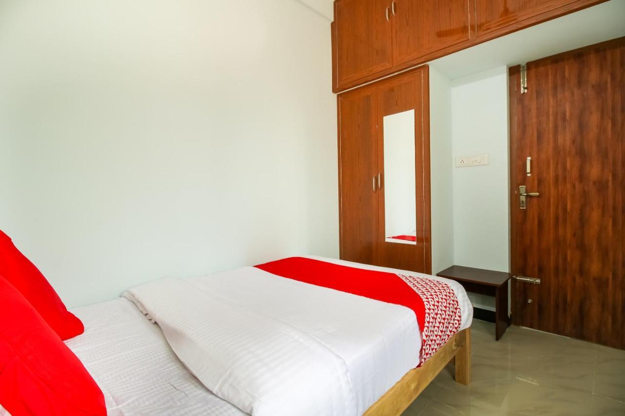 Oyo 71549 Shri Sai Apartments Mettuppalaiyam  Luaran gambar